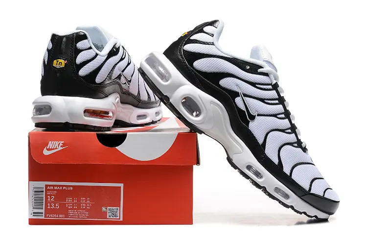 Nike Tn Air Max Plus Panda SKU-FV6264-001(1)