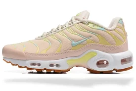 Nike Tn Air Max Plus Crimson Tint Femme SKU-DZ3671-800-01