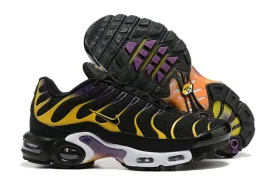 NIKE TUNED 1 AIR MAX PLUS TN ESSENTIAL Noir Violette(4)