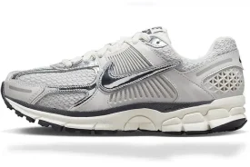 Nike Zoom Vomero 5 Photon Dust SKU-FD0884-025